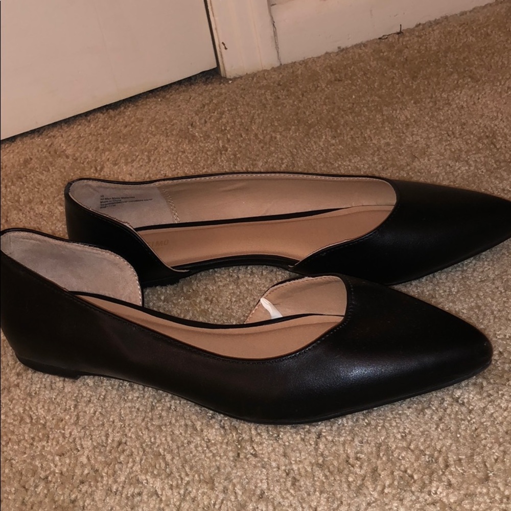 black mossimo flats